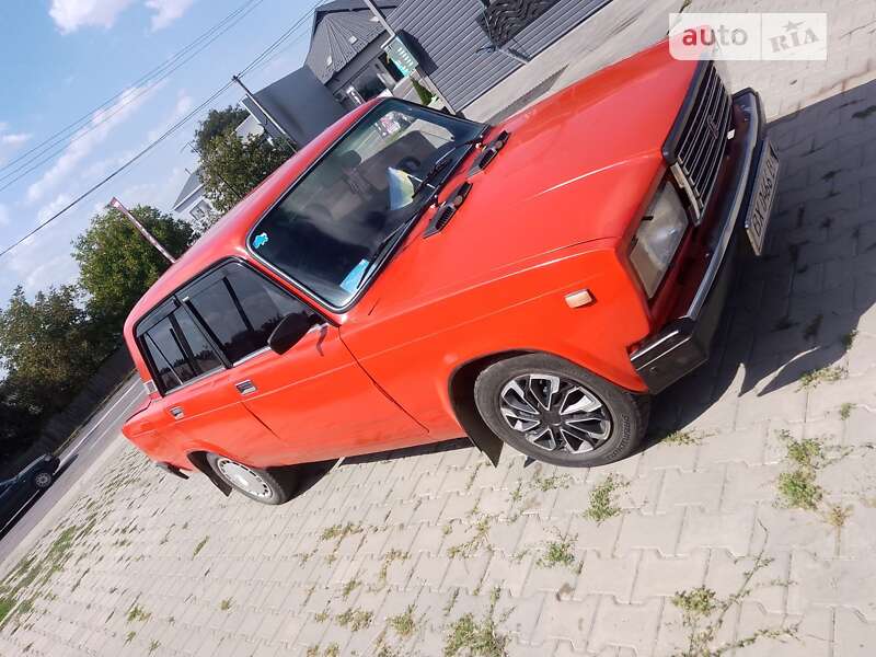 Седан ВАЗ / Lada 2107 1984 в Чернівцях