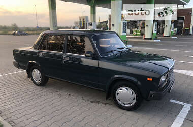 Седан ВАЗ / Lada 2107 2005 в Коломиї