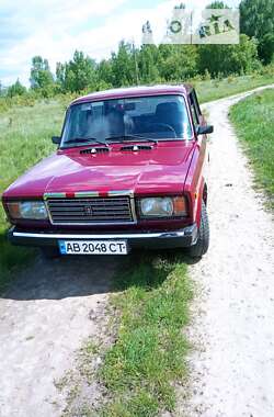 Седан ВАЗ / Lada 2107 2001 в Бердичеві