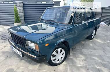 Седан ВАЗ / Lada 2107 1998 в Киеве