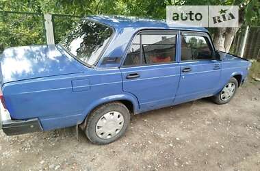 Седан ВАЗ / Lada 2107 2006 в Ананьеве