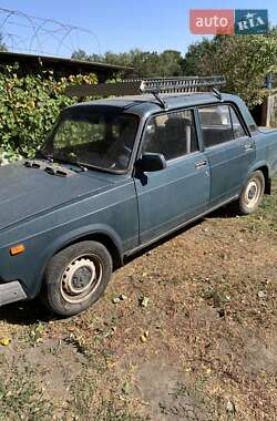 Седан ВАЗ 2107 2002 в 