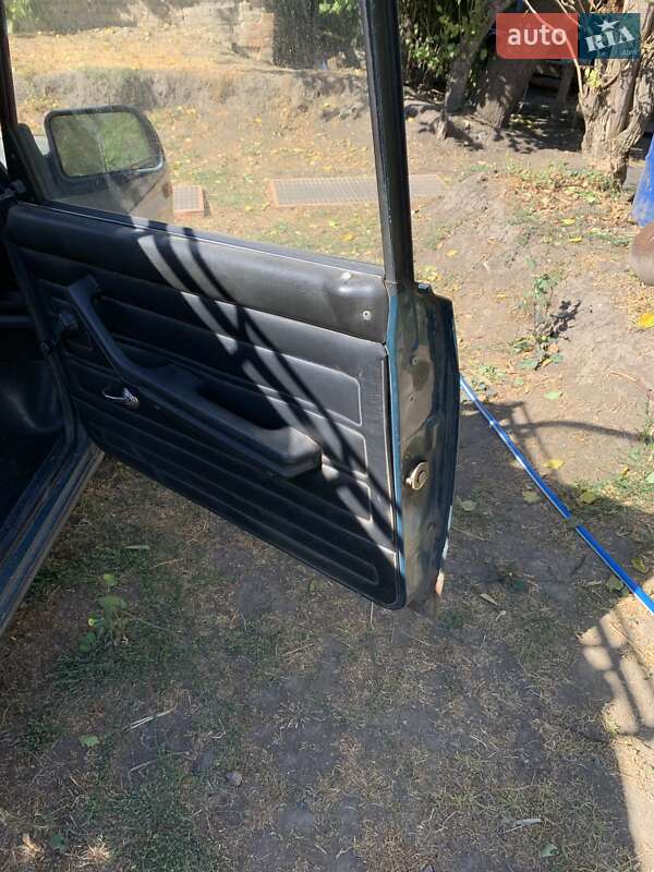 Седан ВАЗ / Lada 2107 2002 в Гадячі