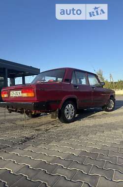 Седан ВАЗ / Lada 2107 2005 в Узине