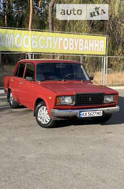 Седан ВАЗ / Lada 2107 1996 в Харкові