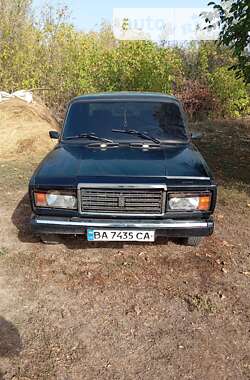 Седан ВАЗ / Lada 2107 1986 в Новгородці