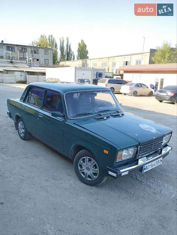 Седан ВАЗ / Lada 2107 2005 в Запоріжжі