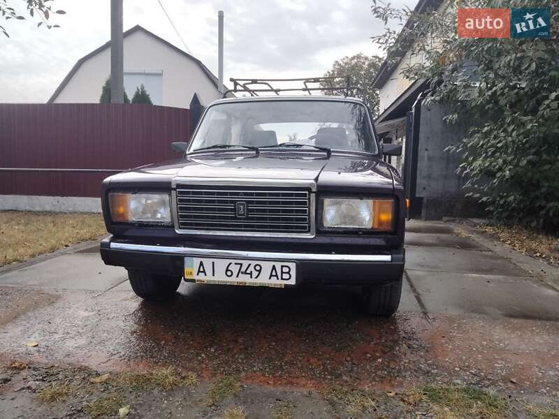 Седан ВАЗ 2107 2005 в 