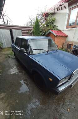 Седан ВАЗ / Lada 2107 2005 в Бедевле