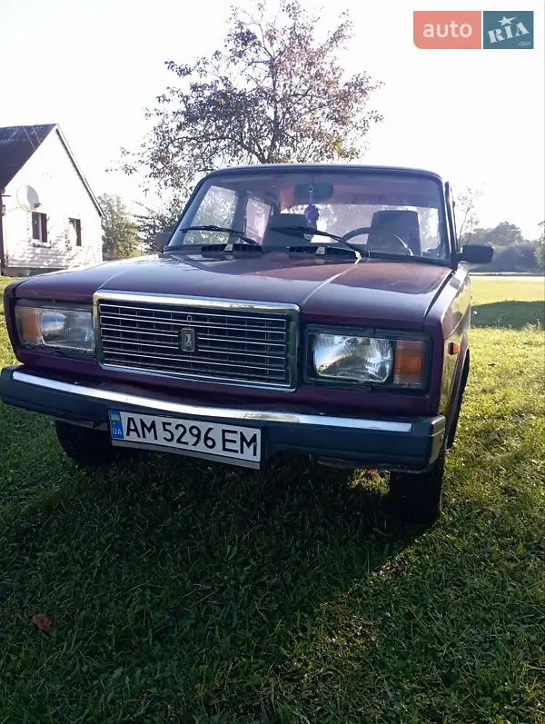 ВАЗ / Lada 2107 2000
