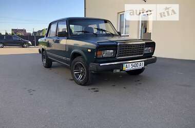 Седан ВАЗ / Lada 2107 2005 в Киеве