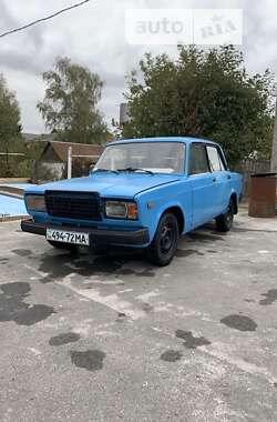 Седан ВАЗ / Lada 2107 1994 в Звенигородке