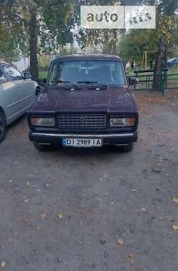 Седан ВАЗ / Lada 2107 2004 в Киеве