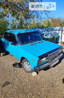 Седан ВАЗ / Lada 2107 1990 в Лозовой