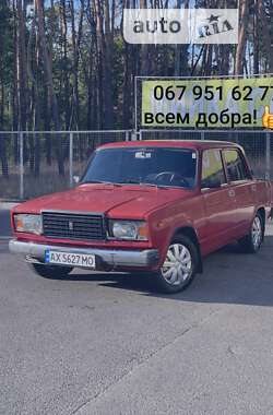 Седан ВАЗ / Lada 2107 1996 в Харькове