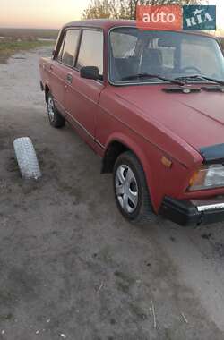 Седан ВАЗ / Lada 2107 1996 в Почаеве