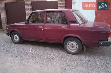 Седан ВАЗ / Lada 2107 2001 в Белой Церкви