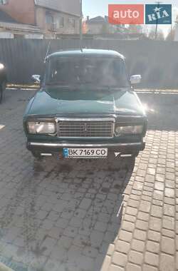 Седан ВАЗ 2107 1998 в 