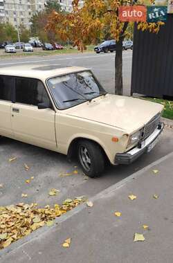 Седан ВАЗ / Lada 2107 1986 в Киеве