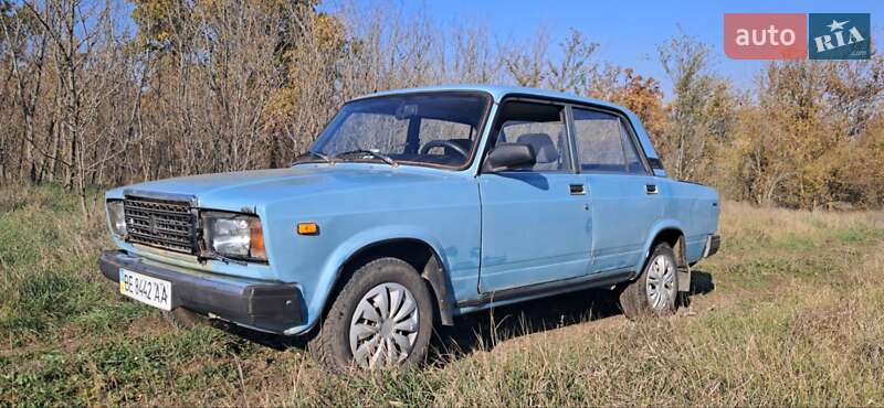 Седан ВАЗ / Lada 2107 1986 в Николаеве фото 5 Седан ВАЗ / Lada 2107 1986 в Николаеве