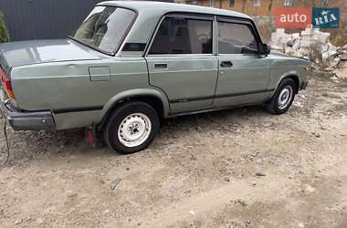 Седан ВАЗ / Lada 2107 2007 в Києві