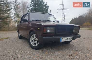 Седан ВАЗ / Lada 2107 2005 в Вишгороді