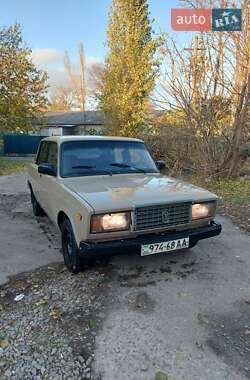 Седан ВАЗ / Lada 2107 1986 в Синельниково