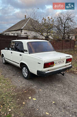 Седан ВАЗ / Lada 2107 1994 в Харькове