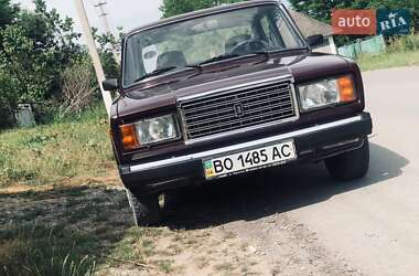 Седан ВАЗ / Lada 2107 2005 в Чемеровцах