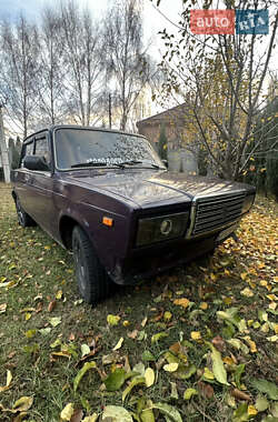 Седан ВАЗ / Lada 2107 2003 в Харькове