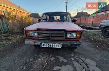 Седан ВАЗ / Lada 2107 1984 в Кривом Роге