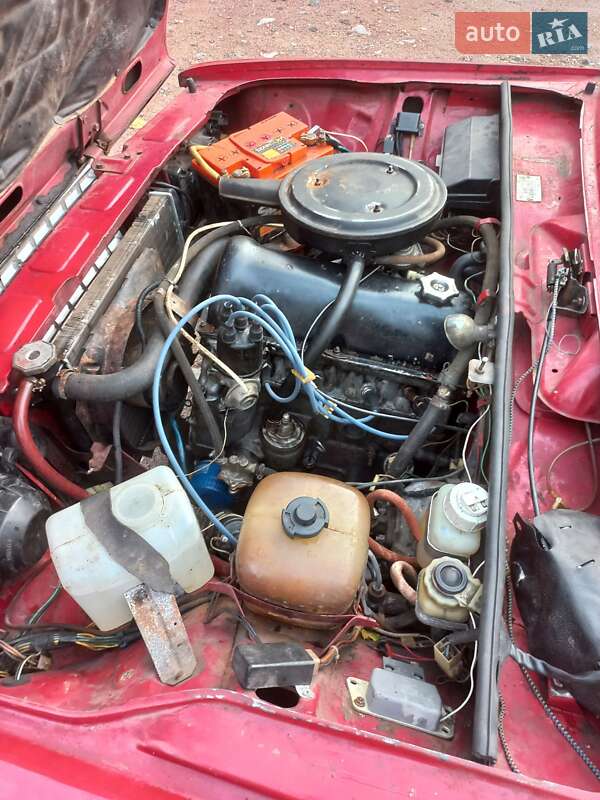 Седан ВАЗ / Lada 2107 1985 в Желтых Водах