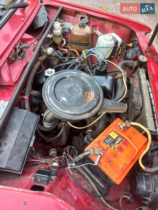 Седан ВАЗ / Lada 2107 1985 в Желтых Водах