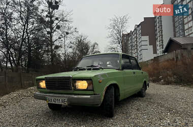 Седан ВАЗ / Lada 2107 1983 в Ивано-Франковске