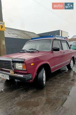 Седан ВАЗ / Lada 2107 2003 в Білій Церкві