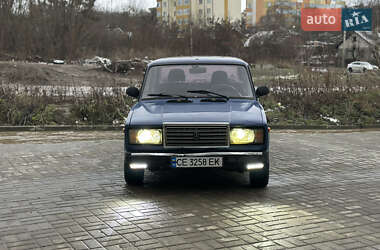 Седан ВАЗ / Lada 2107 2005 в Черновцах