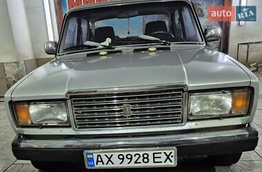 Седан ВАЗ / Lada 2107 2006 в Дніпрі