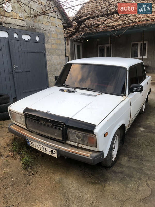 Седан ВАЗ 2107 1991 в 