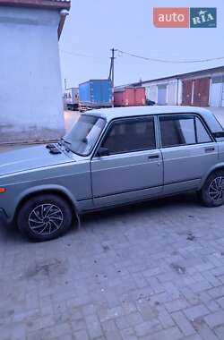 Седан ВАЗ / Lada 2107 2007 в Сарнах