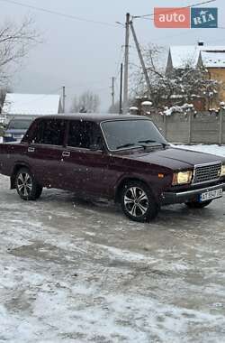 Седан ВАЗ / Lada 2107 2006 в Надвірній