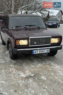 Седан ВАЗ / Lada 2107 2006 в Надвірній