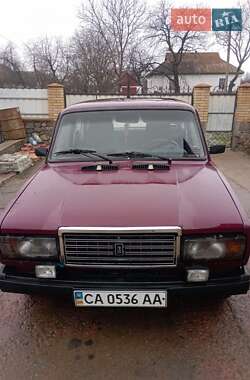 Седан ВАЗ / Lada 2107 2002 в Умани