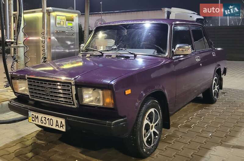 Седан ВАЗ / Lada 2107 2005 в Киеве