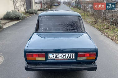 Седан ВАЗ / Lada 2107 1985 в Днепре