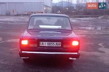 Седан ВАЗ / Lada 2107 2000 в Хусті