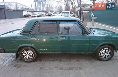 Седан ВАЗ / Lada 2107 1998 в Житомирі