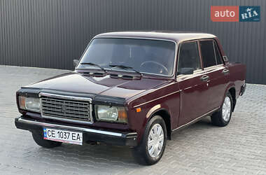 Седан ВАЗ / Lada 2107 2006 в Чернівцях