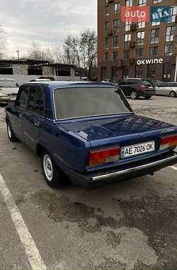 Седан ВАЗ / Lada 2107 2007 в Дніпрі