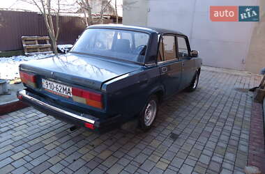 Седан ВАЗ / Lada 2107 2002 в Умані