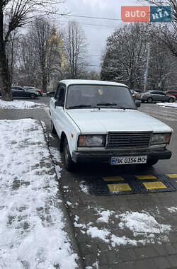 Седан ВАЗ / Lada 2107 2002 в Львові